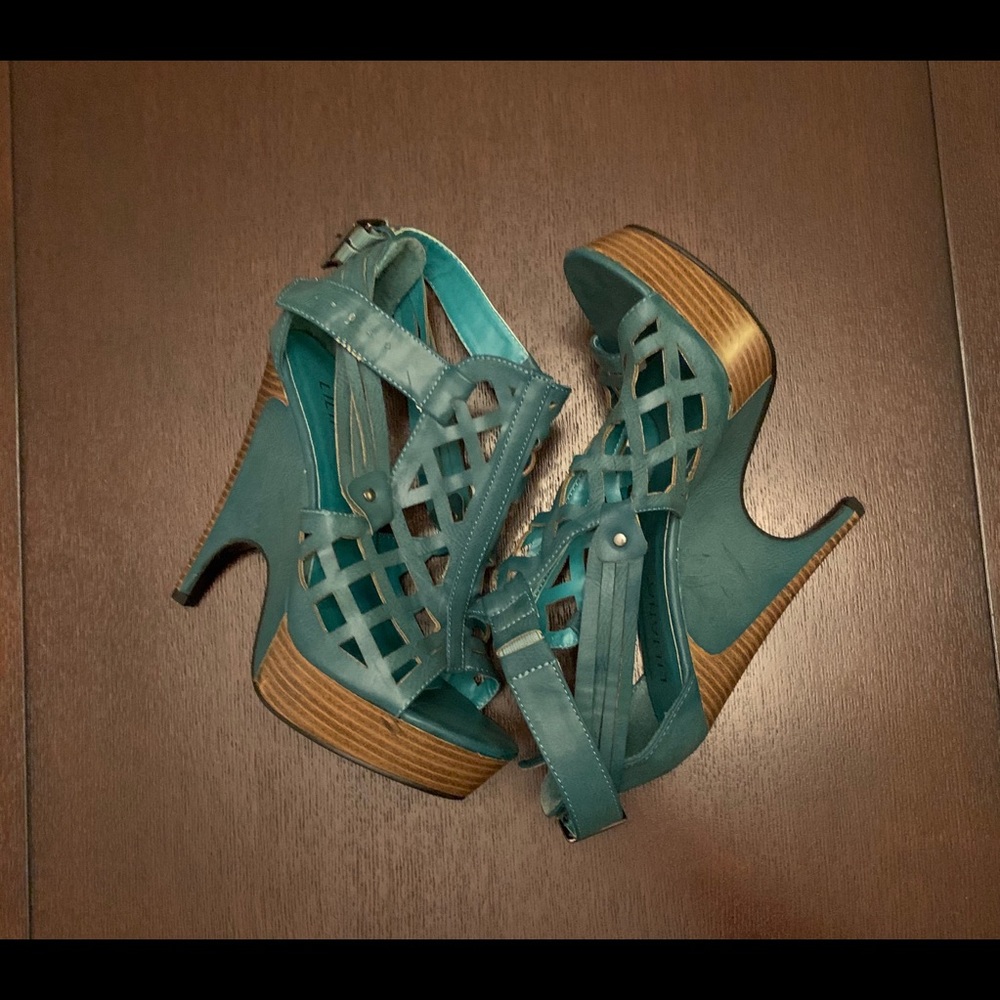 ‼️SOLD‼️ Peep toe Sandals